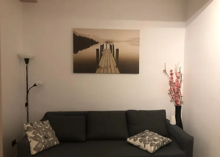 Dimora Centodue * Бари